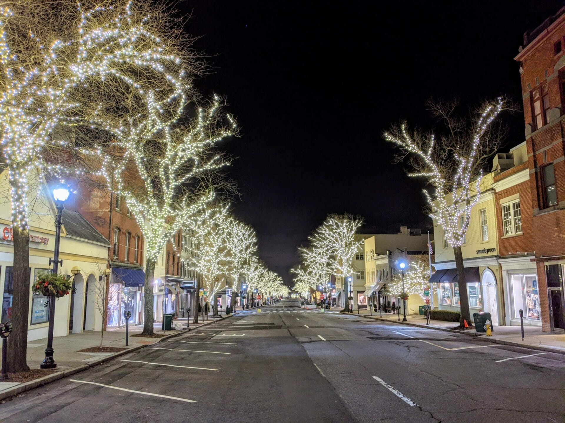 holiday lights on Greenwich Avenue