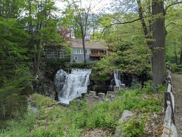waterfall new preston cute towns in ct Cute towns in CT: Top 22 Most Unique Spots