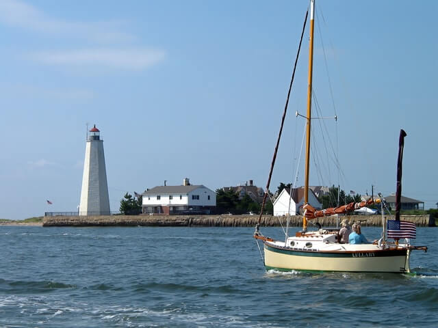 lighthouse at the mouth of the connecticut river in old saybrook, ct