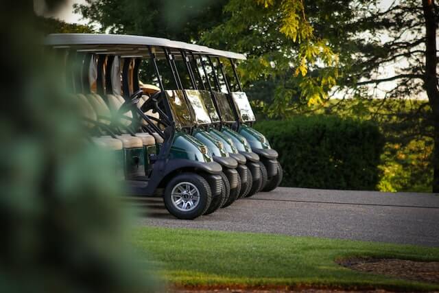 golf carts at one of the best public golf courses in greenwich ct