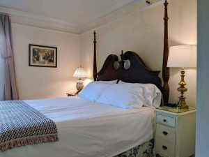 room 20 brush suite nighstands scaled 1 King Suite with a Clawfoot Tub: The Brush Suite