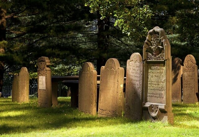 graveyard in ct