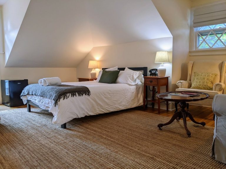 Queen Bed Under The Gables On The Top Floor: Room 36 14 The queen bed in Room 36, from the entrance to the room