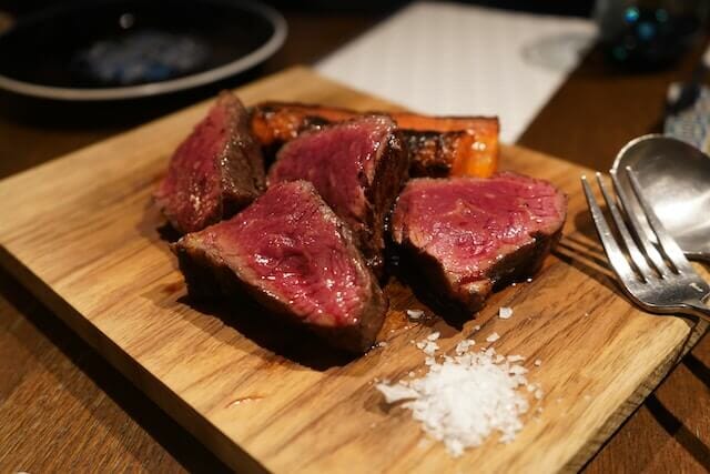 steak on a plate with salt