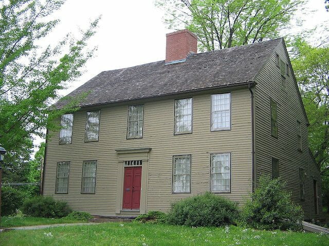 Enoch Kelsey House in the suburbs of the southwestern section of the town of Newington, Connecticut