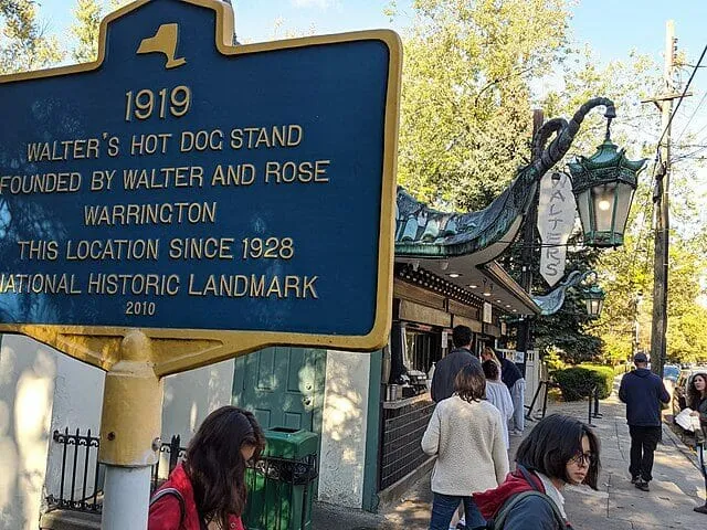 The Hot Dog Pagoda of Walter. Walter Warrington established Walter's in Mamaroneck, New York in 1919. The Palmer Avenue structure has a pagoda-style copper roof that has oxidized to a light green color, as well as dragon lanterns.