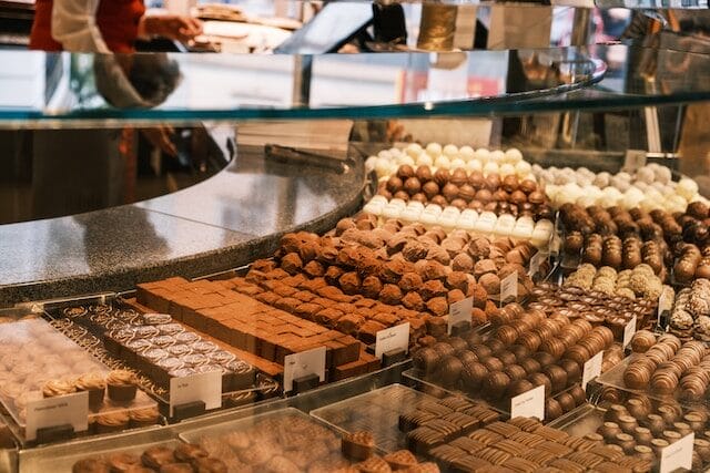 Shopping at Fascia's Chocolates