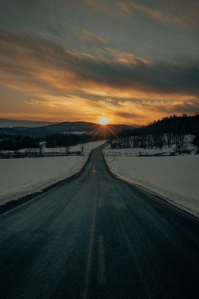 Sunset drive through the Catskills, perfect for nature lovers