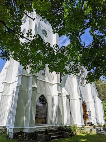 Entrance to the Guthrie Center