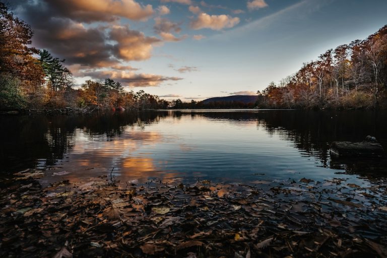 Late fall along one of the best Hudson Valley hikes