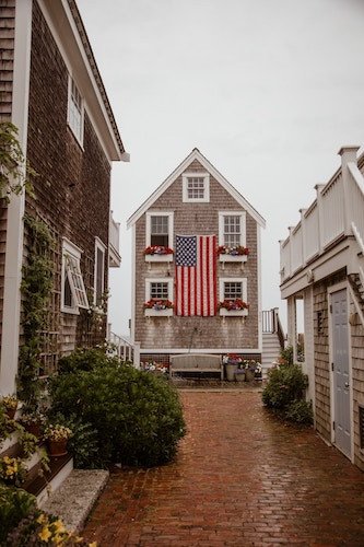 A house in P-Town in the summer months