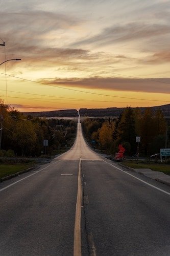 A classic road shot in Mont-Mégantic National Park, close to the border