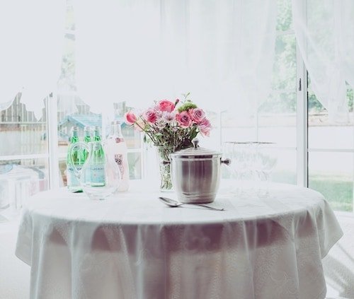 Venue Vibes for Daytime I Dos with perfect outdoor setting