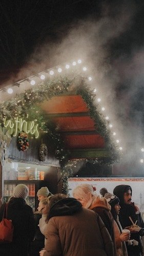 Holiday market
