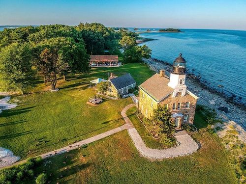sheffield island lighthouse, the institution that the Norwalk Oyster Festival supports