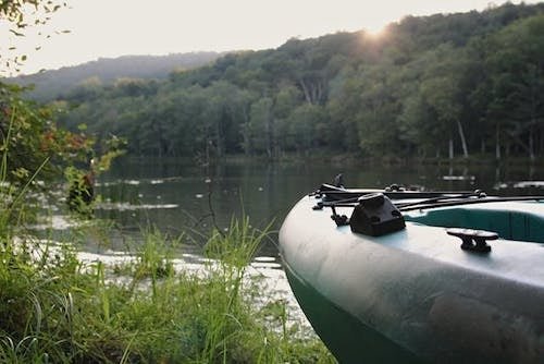 Kayaking with scenic views on weekend getaways in the Catskill Mountains