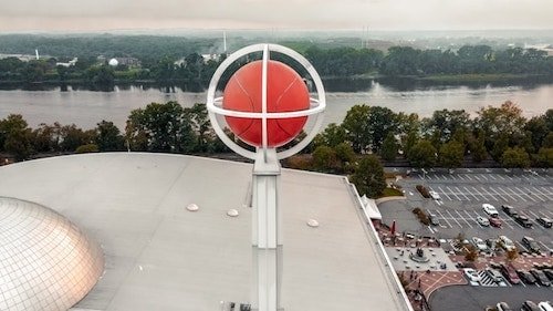 Things To Do In Springfield Ma: Top 15 Most Unique Spots 4 Basketball Hall of Fame in Springfield pays tribute to well over 400 basketball athletes