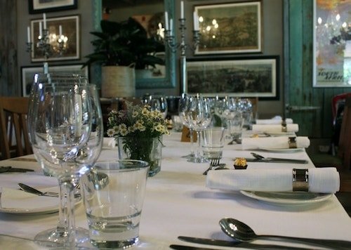 They deliver everything you need from linen to glassware, you'll have nothing to worry about