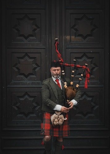 Man playing bagpipes