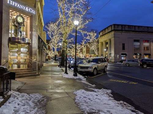 Nighttime on Greenwich Avenue in January