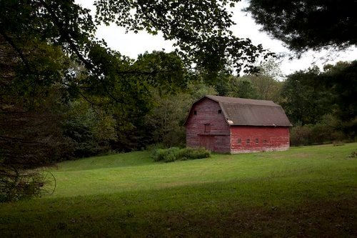 Old red barn in East Haddam