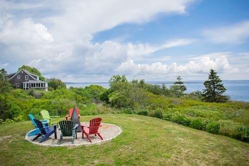Outdoor fire pits make romantic getaways in New England even more precious