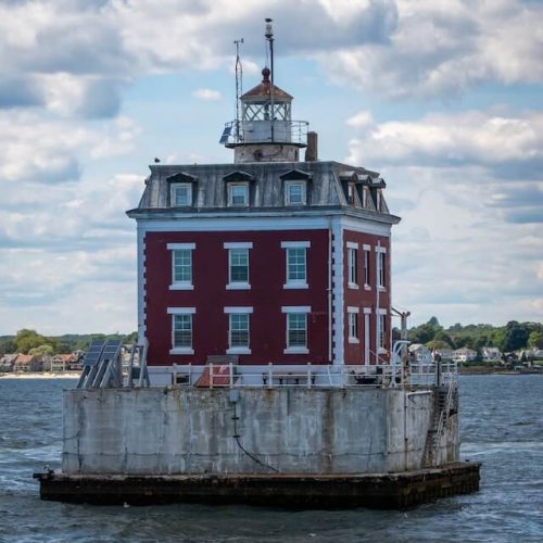 Things To Do In Ct In July: Top 23 Most Unique Spots 4 lighthouse in New London harbor
