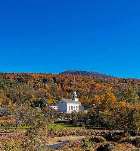 Gorgeous fall foliage around Stowe, Vermont