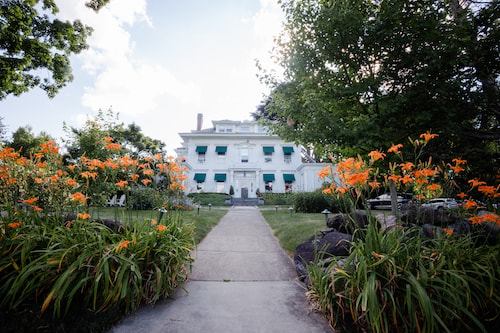 Stanton House Inn, a great starting point for exploring the Hudson Valley, close to NYC