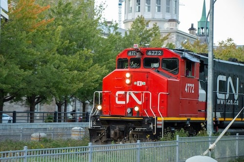Rail vacations to and from Montreal, Quebec